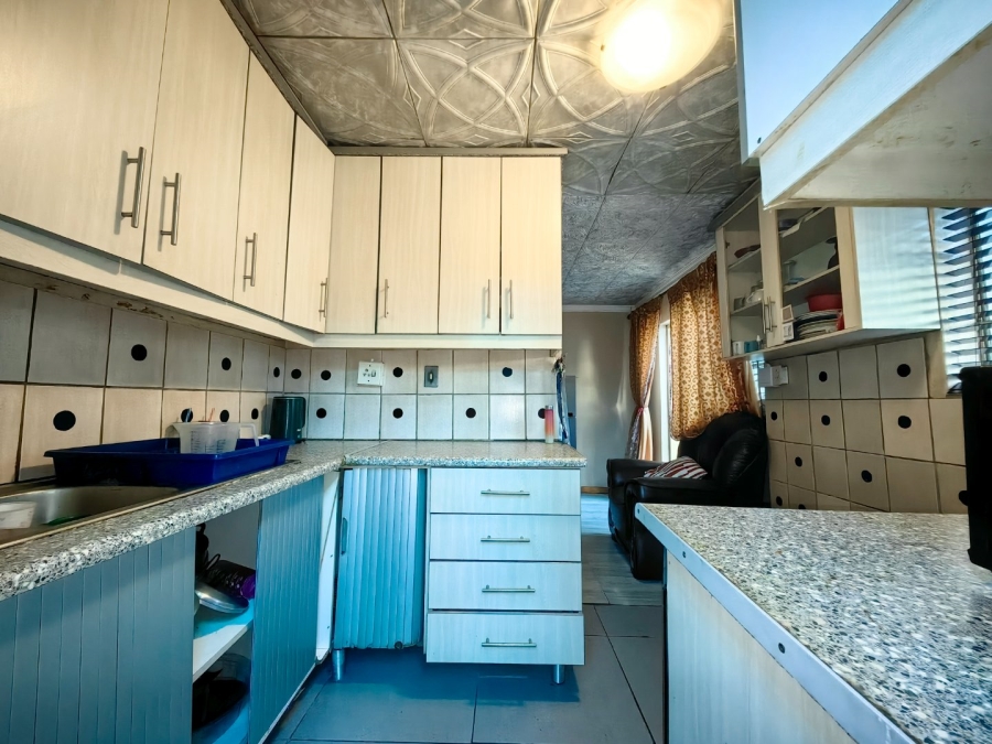 3 Bedroom Property for Sale in Beacon Valley Western Cape